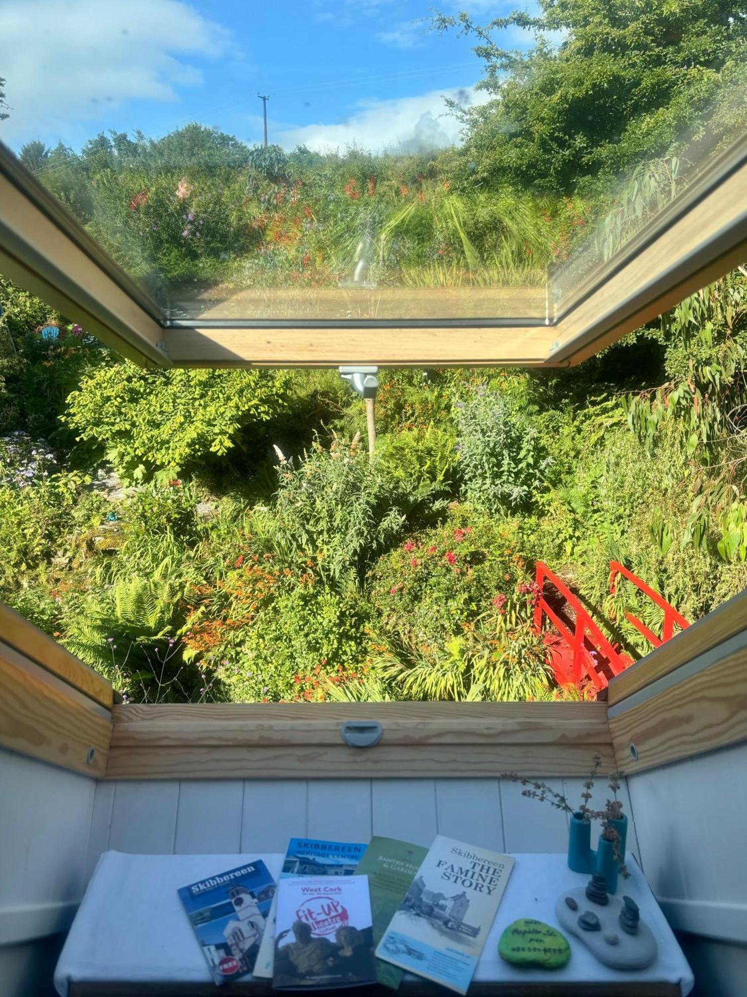Streamside B And B With Parking Drimoleague Luaran gambar
